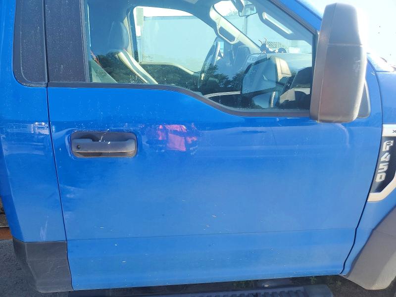 58824136 :رقم المزاد ، 1FDUF4GN4MED23058 vin ، 2021 Ford F450 مزاد بيع