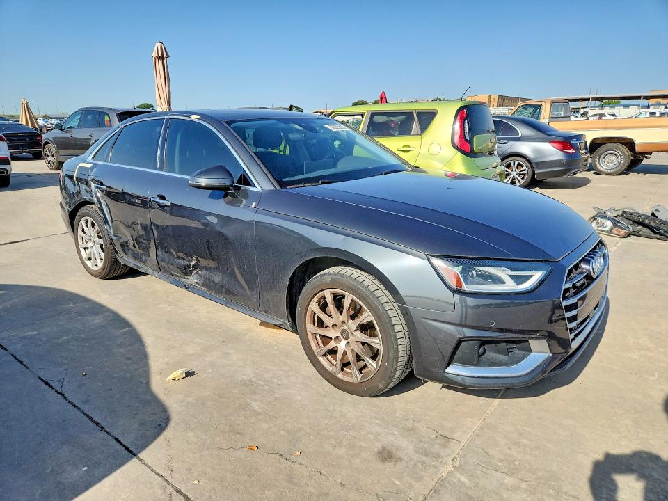 60226506 :رقم المزاد ، WAUABAF49MA073847 vin ، 2021 Audi A4 مزاد بيع