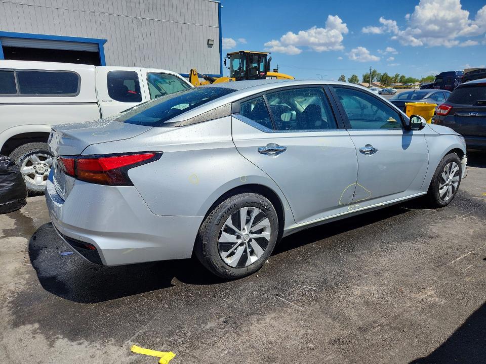 Продаж на аукціоні авто 2023 Nissan Altima, vin: 1N4BL4BV2PN419955, номер лоту: 62620356