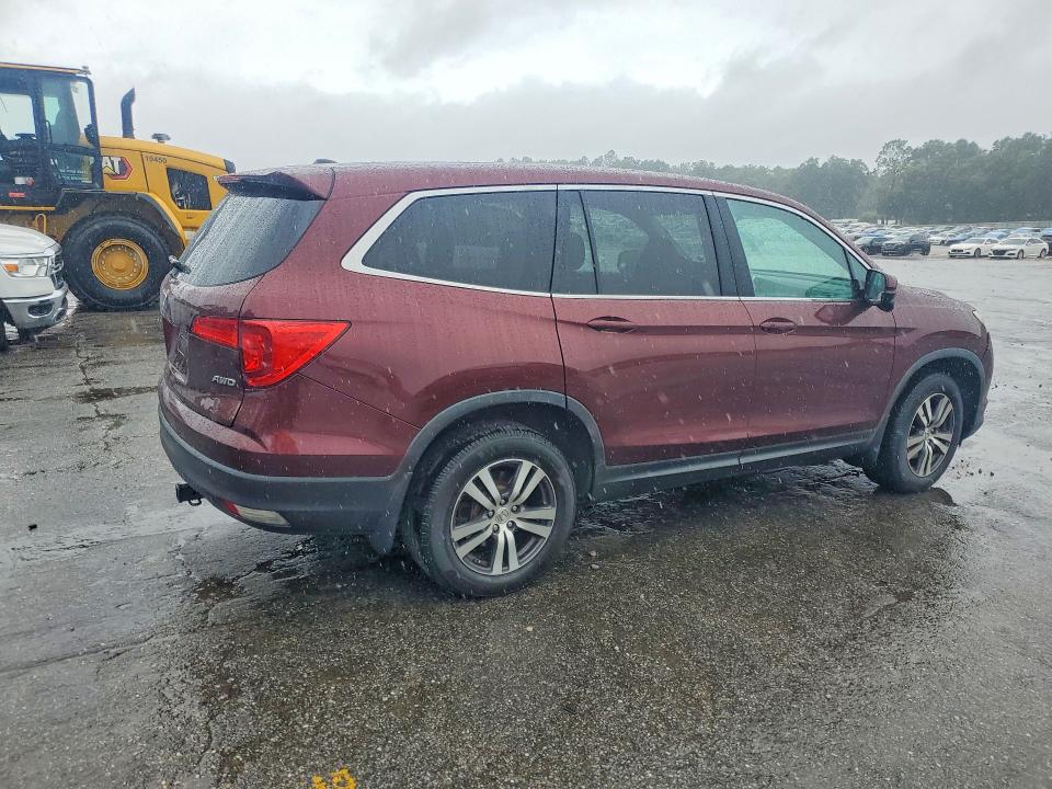 62160736 :رقم المزاد ، 5FNYF6H35JB065433 vin ، 2018 Honda Pilot مزاد بيع