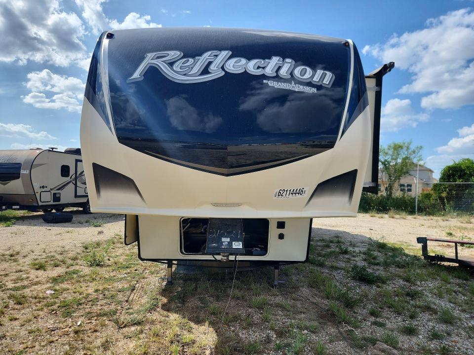 62114446 :رقم المزاد ، 573FR3628K3321529 vin ، 2019 Grand Desi Refl337rls مزاد بيع