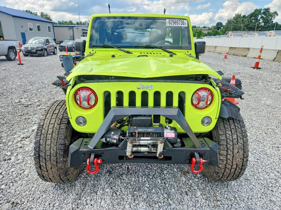 62989736 :رقم المزاد ، 1C4BJWFG6HL511252 vin ، 2017 Jeep Wrangler Unlimited مزاد بيع