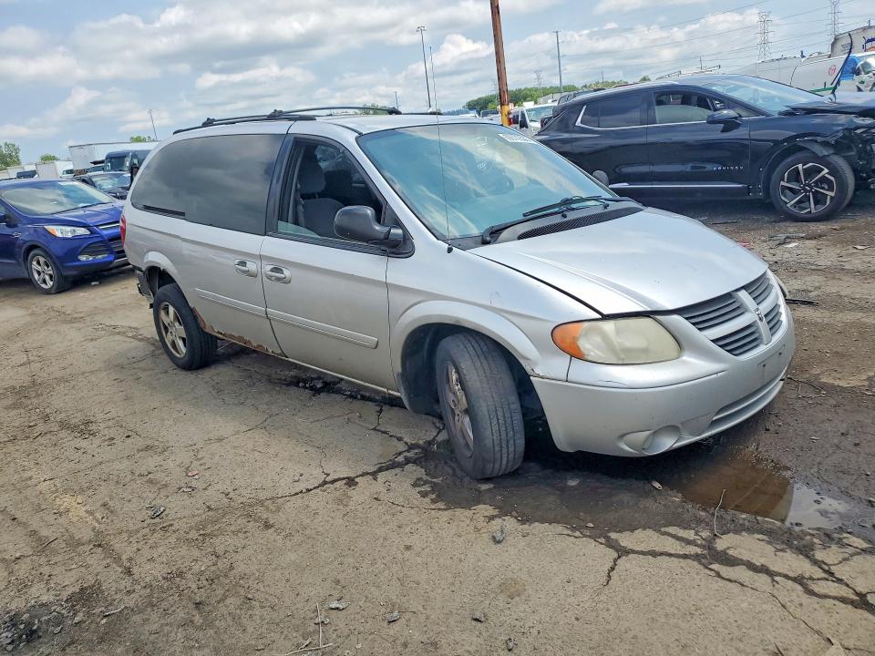 60670536 :رقم المزاد ، 2D4GP44L85R129626 vin ، 2005 Dodge Grand Caravan مزاد بيع