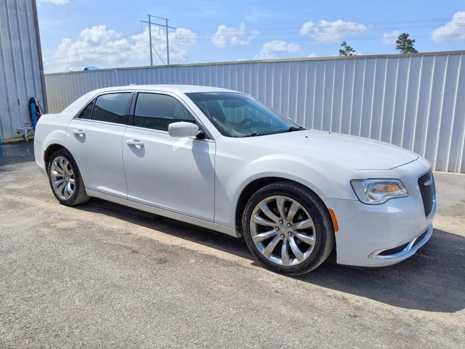2018 Chrysler 300 მანქანა იყიდება აუქციონზე, vin: 2C3CCAAG6JH314159, აუქციონის ნომერი: 61141316