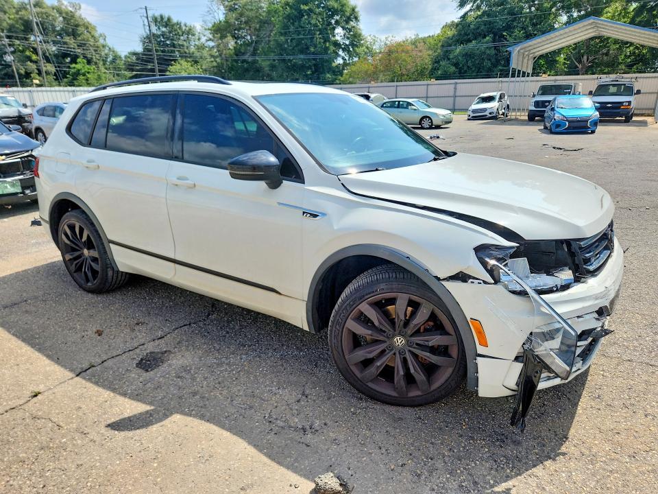 Продаж на аукціоні авто 2020 Volkswagen Tiguan, vin: 3VV3B7AX1LM149869, номер лоту: 63199546