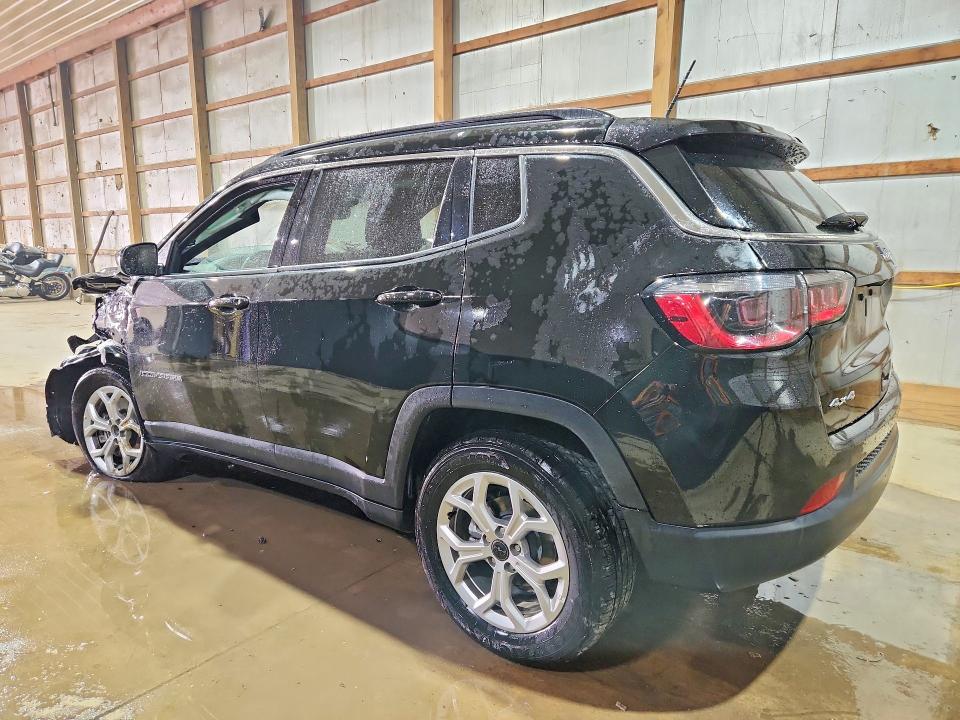 61423676 :رقم المزاد ، 3C4NJDBN5ST561058 vin ، 2025 Jeep Compass مزاد بيع