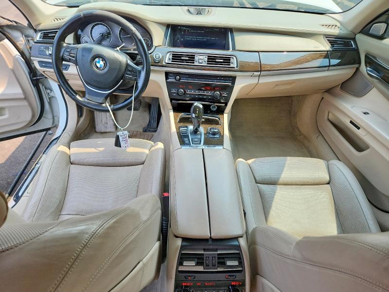 2013 Bmw 750 მანქანა იყიდება აუქციონზე, vin: WBAYF8C54DDE59036, აუქციონის ნომერი: 61945696