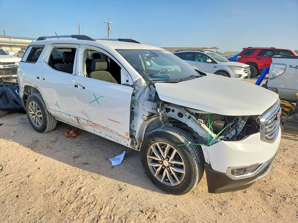 61961756 :رقم المزاد ، 1GKKNLLA9JZ138671 vin ، 2018 Gmc Acadia مزاد بيع