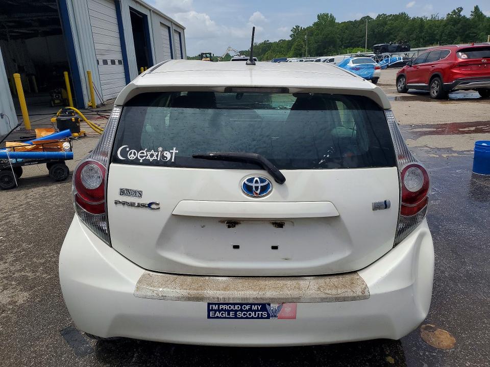Auction sale of the 2014 Toyota Prius C, vin: JTDKDTB39E1075335, lot number: 60899636