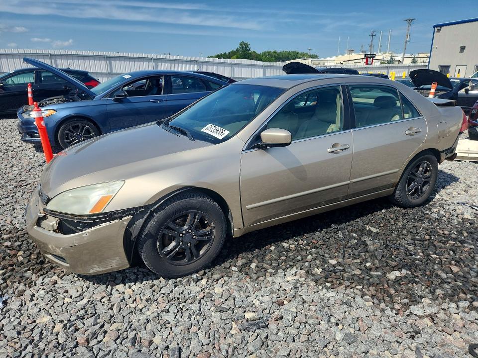 Auction sale of the 2007 Honda Accord, vin: 1HGCM55867A046371, lot number: 60735606