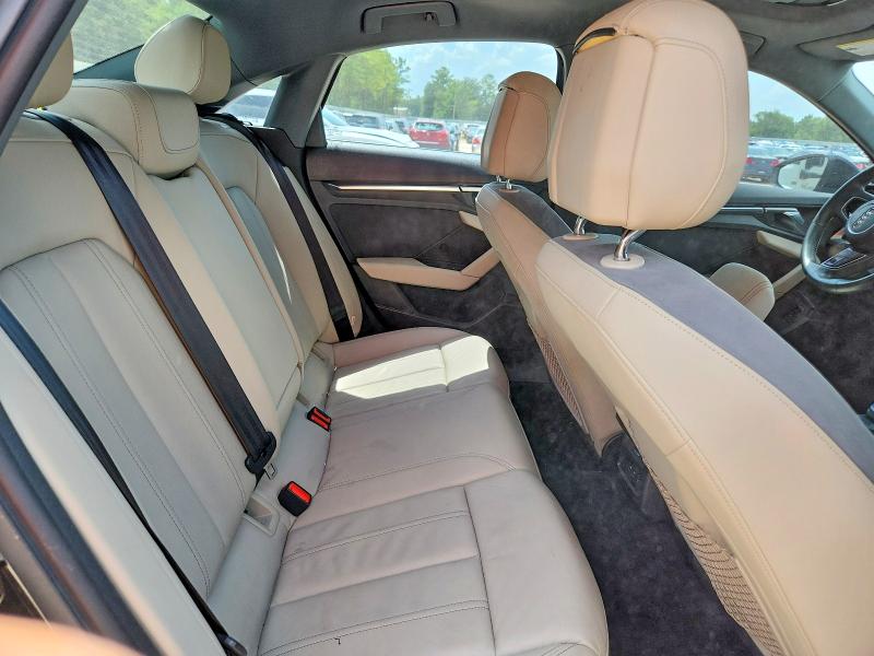 Продажа на аукционе авто 2022 Audi A3, vin: WAUAUDGY8NA031555, номер лота: 62577456