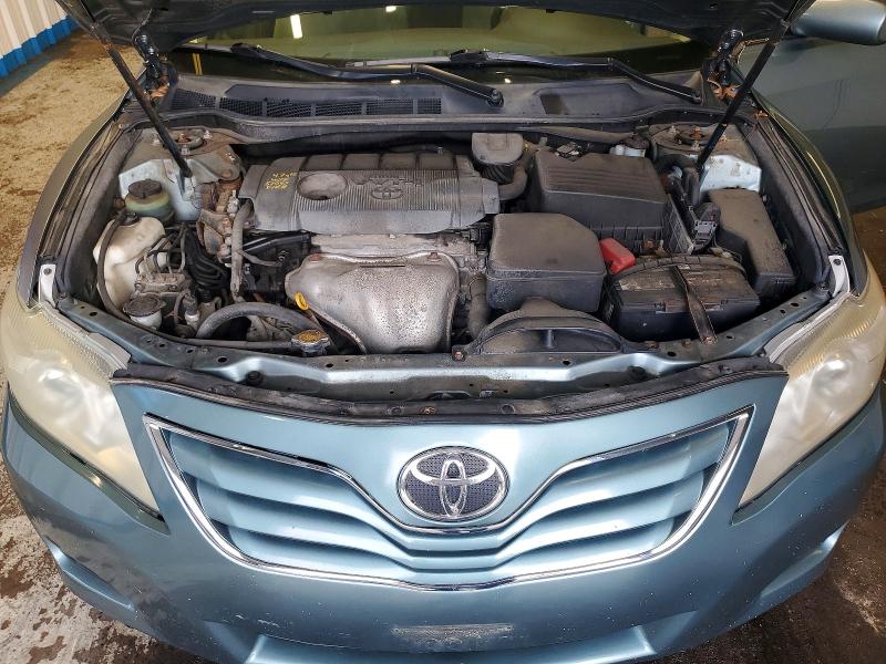 64081336 :رقم المزاد ، 4T1BF3EK8BU684130 vin ، 2011 Toyota Camry مزاد بيع