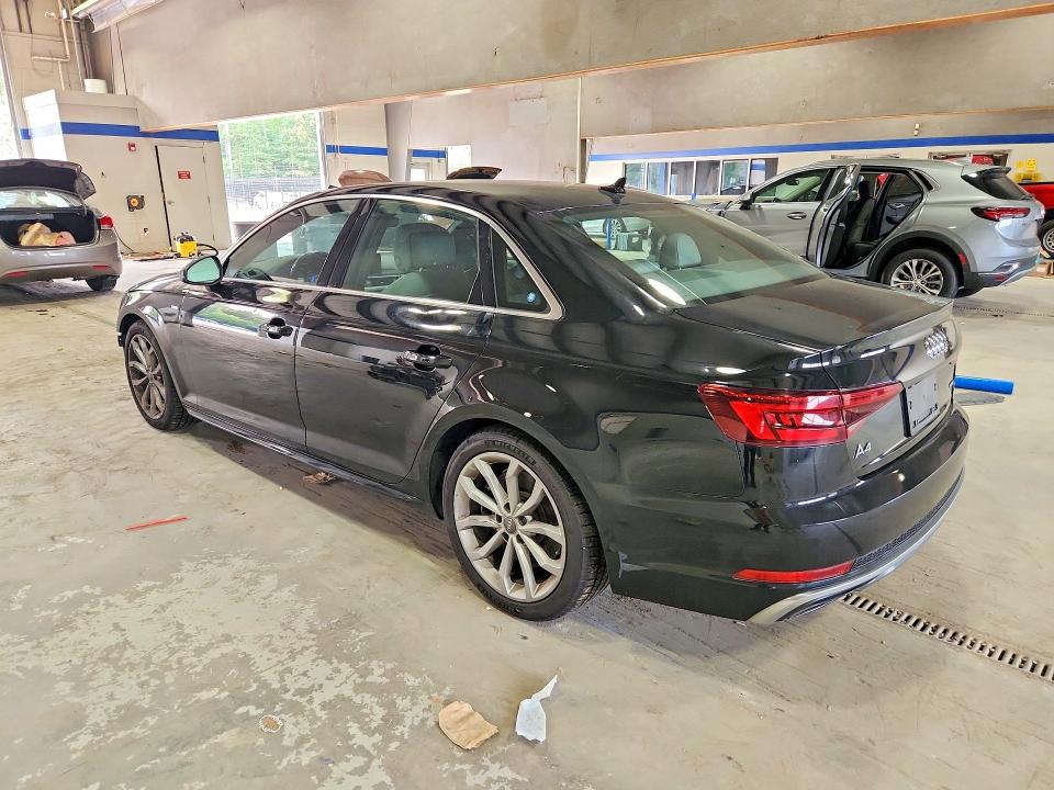Продажа на аукционе авто 2019 Audi A4, vin: WAUDNAF43KA115463, номер лота: 60995306