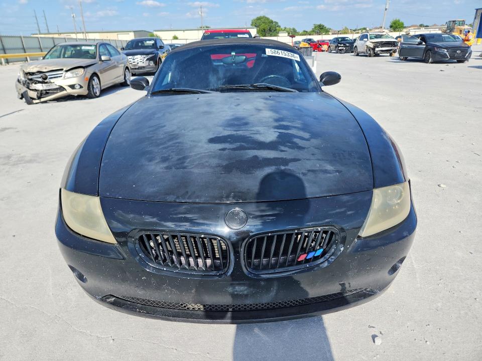 58615336 :رقم المزاد ، 4USBT33595LR70230 vin ، 2005 Bmw Z4 مزاد بيع
