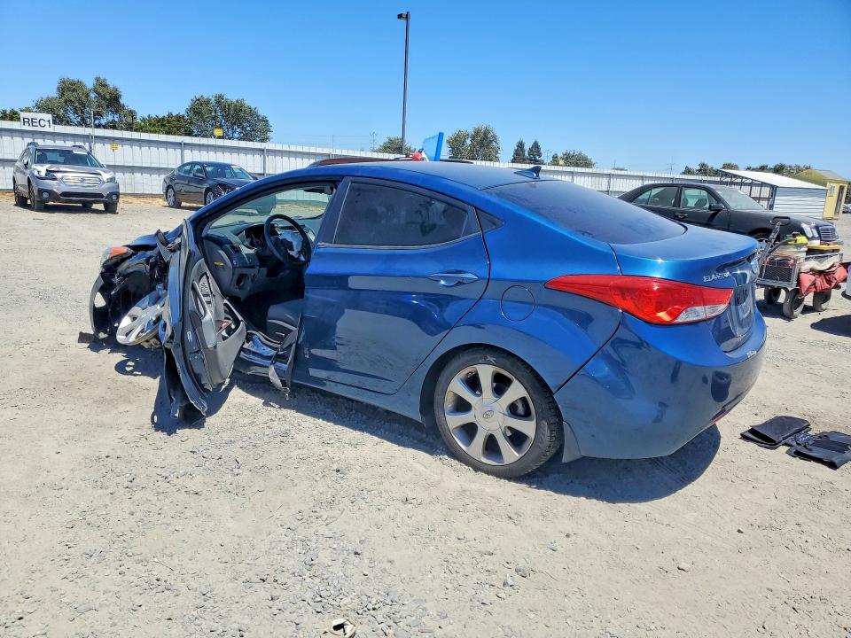 62337196 :رقم المزاد ، KMHDH4AE9DU963632 vin ، 2013 Hyundai Elantra مزاد بيع