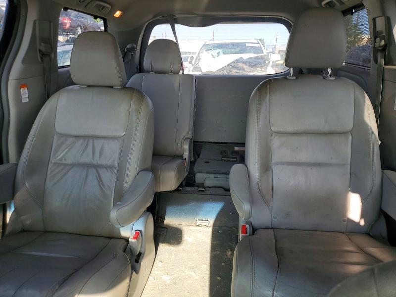Aukcja sprzedaży 2015 Toyota Sienna, vin: 5TDDK3DC8FS106588, numer aukcji: 61175156