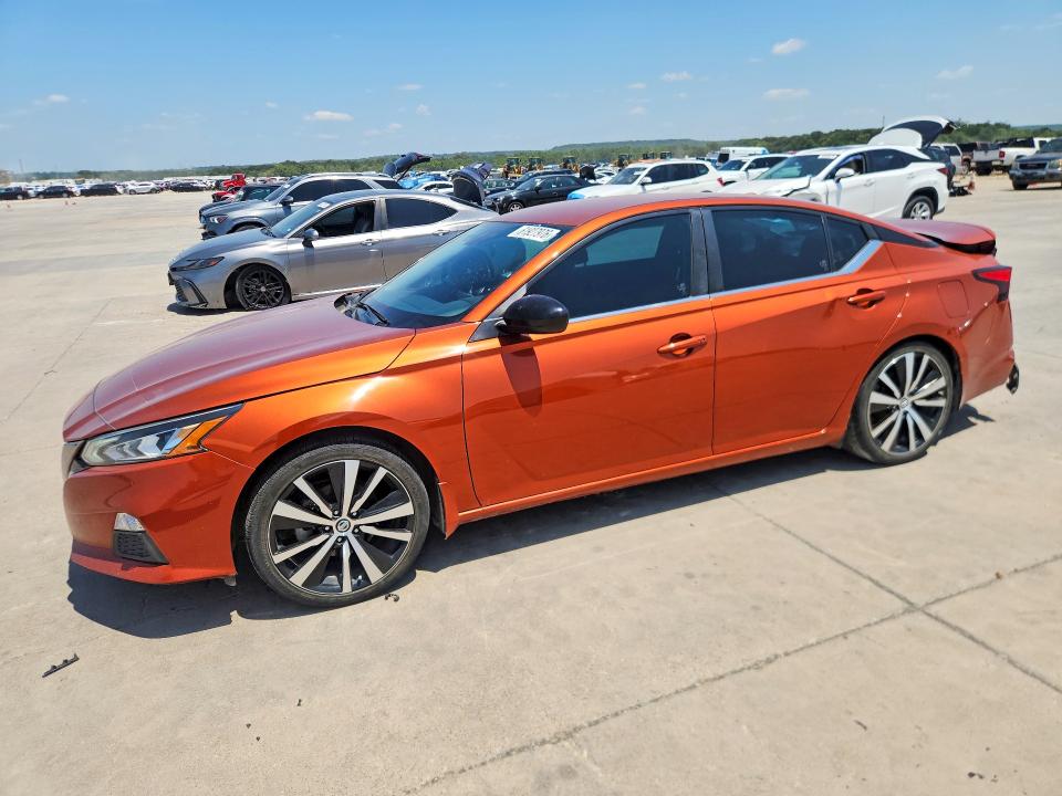 2021 Nissan Altima მანქანა იყიდება აუქციონზე, vin: 1N4BL4CV6MN334028, აუქციონის ნომერი: 61927976