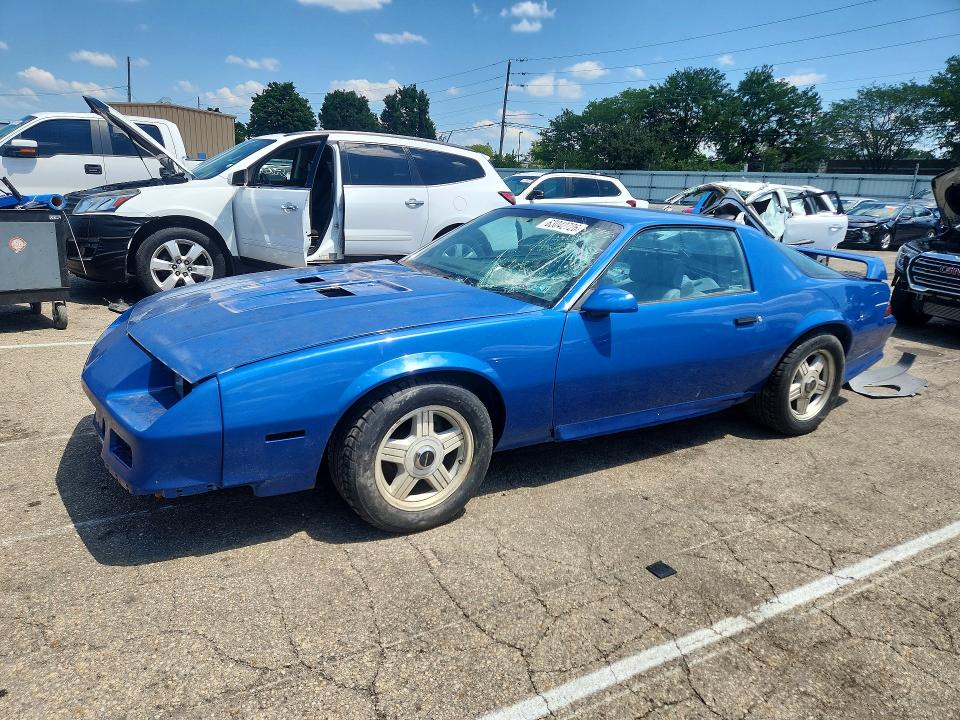 1991 Chevrolet Camaro მანქანა იყიდება აუქციონზე, vin: 1G1FP2387ML180674, აუქციონის ნომერი: 63042726