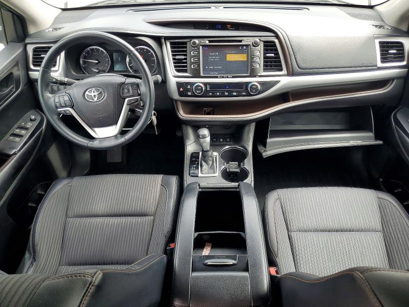 Продаж на аукціоні авто 2016 Toyota Highlander, vin: 5TDBKRFH3GS299334, номер лоту: 61113276