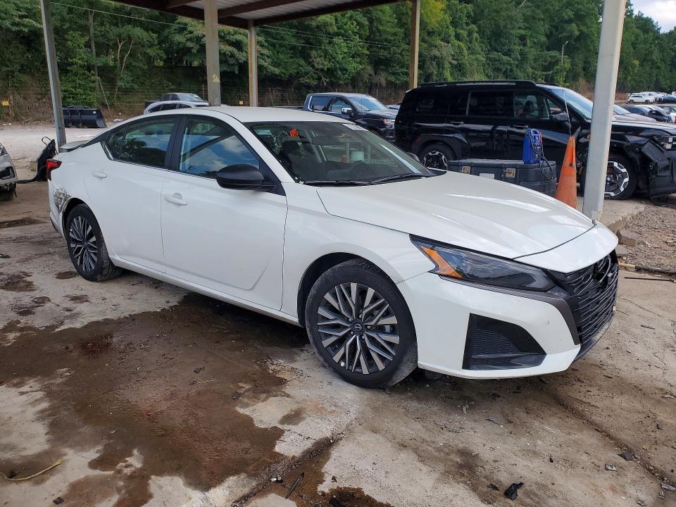 2026 Nissan Altima მანქანა იყიდება აუქციონზე, vin: 1N4BL4DV1TN304769, აუქციონის ნომერი: 59621146