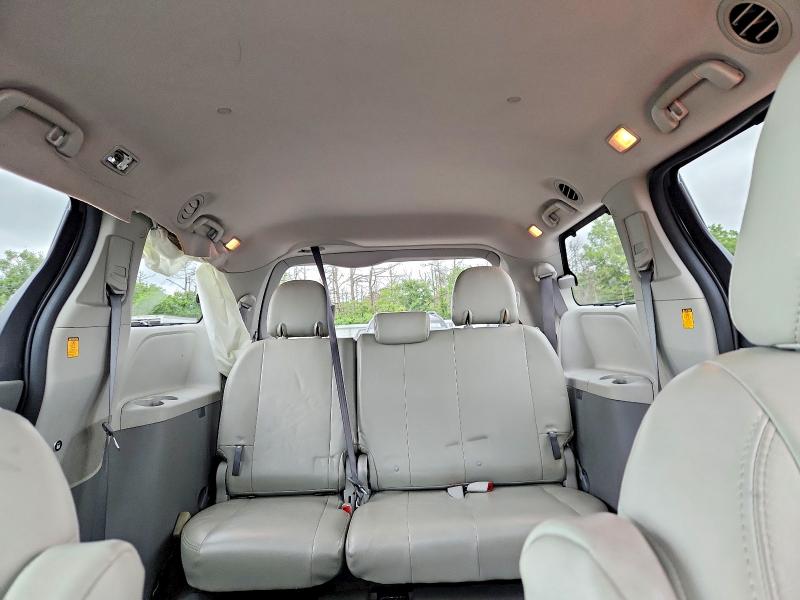 2013 Toyota Sienna მანქანა იყიდება აუქციონზე, vin: 5TDKK3DC3DS371908, აუქციონის ნომერი: 62880966