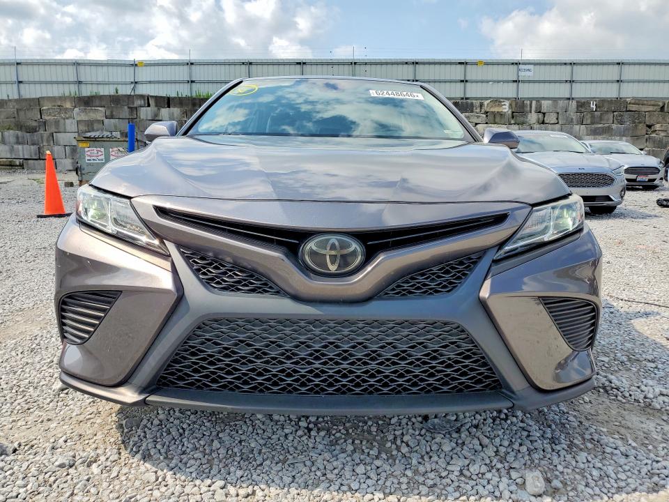 2019 Toyota Camry მანქანა იყიდება აუქციონზე, vin: 4T1B11HK5KU854166, აუქციონის ნომერი: 62448646