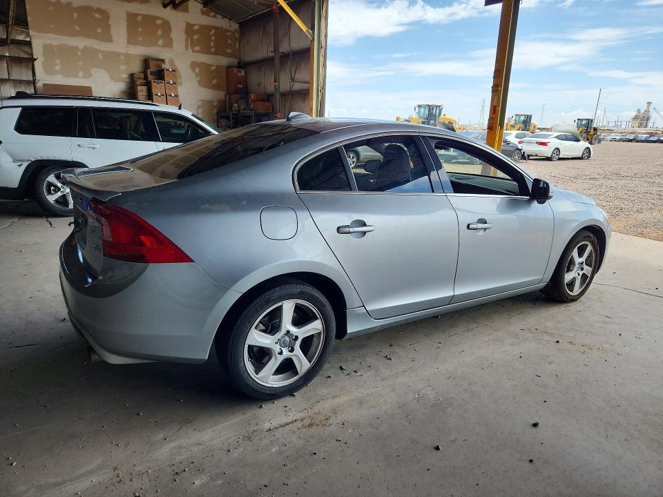 62158316 :رقم المزاد ، YV1612FSXD1223281 vin ، 2013 Volvo S60 مزاد بيع
