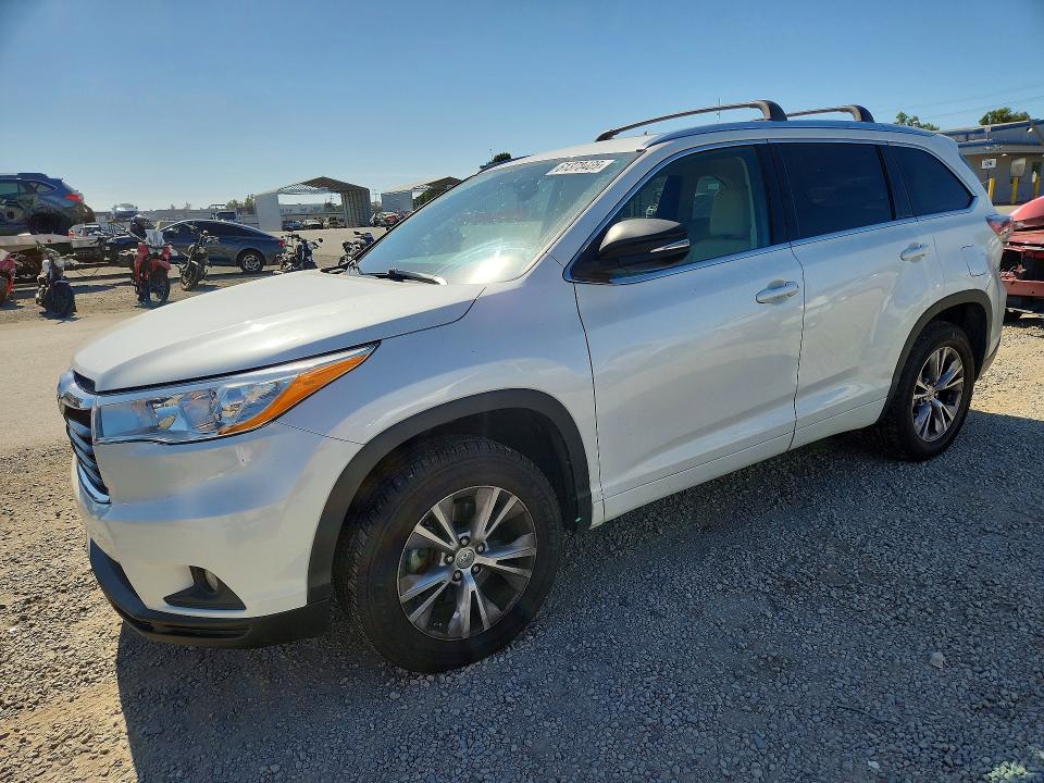 61378466 :رقم المزاد ، 5TDKKRFH8ES029092 vin ، 2014 Toyota Highlander مزاد بيع