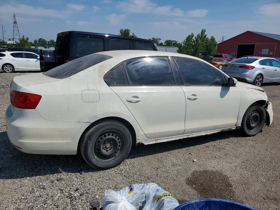 60781866 :رقم المزاد ، 3VWDK7AJXDM364602 vin ، 2013 Volkswagen Jetta مزاد بيع