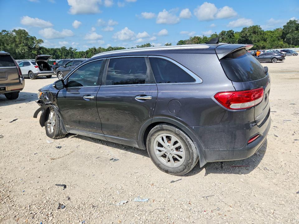 60142196 :رقم المزاد ، 5XYPGDA36HG230934 vin ، 2017 Kia Sorento مزاد بيع