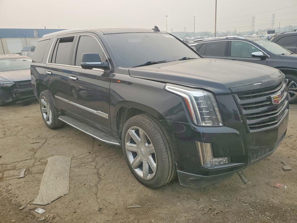 2018 Cadillac Escalade მანქანა იყიდება აუქციონზე, vin: 1GYS4BKJ6JR304195, აუქციონის ნომერი: 60169896