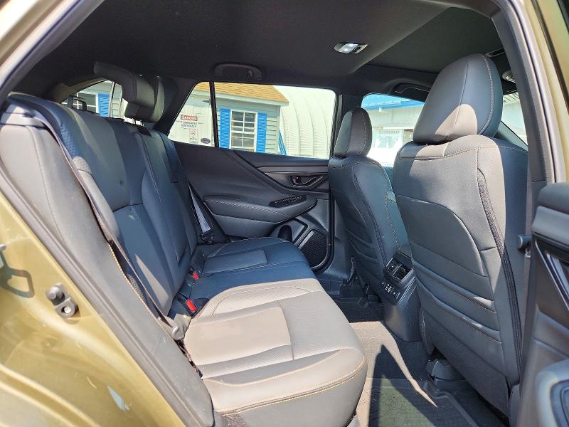 61677966 :رقم المزاد ، 4S4BTGUD3P3118862 vin ، 2023 Subaru Outback مزاد بيع