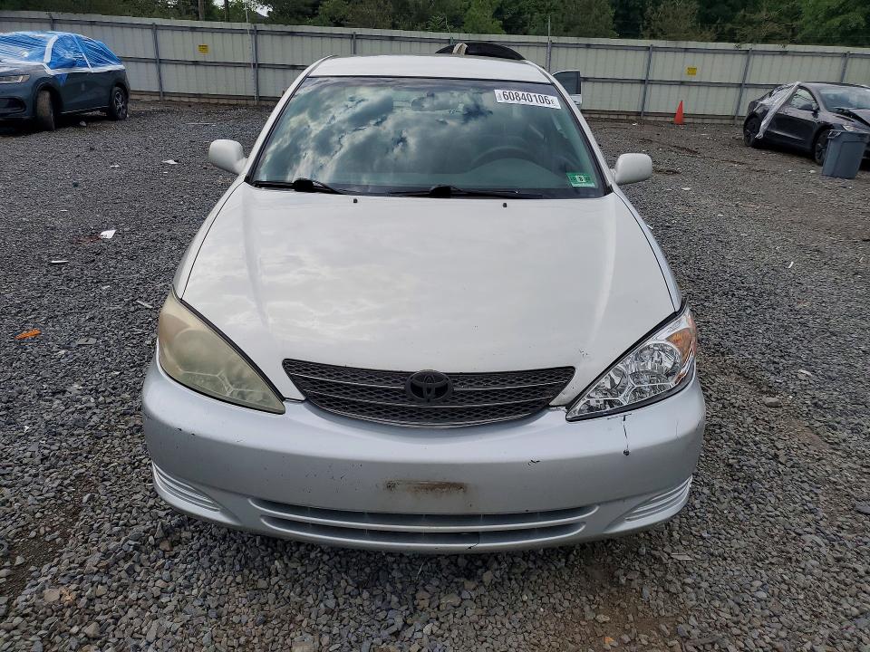 2003 Toyt Camry მანქანა იყიდება აუქციონზე, vin: 4T1BF30K63U559152, აუქციონის ნომერი: 60840106