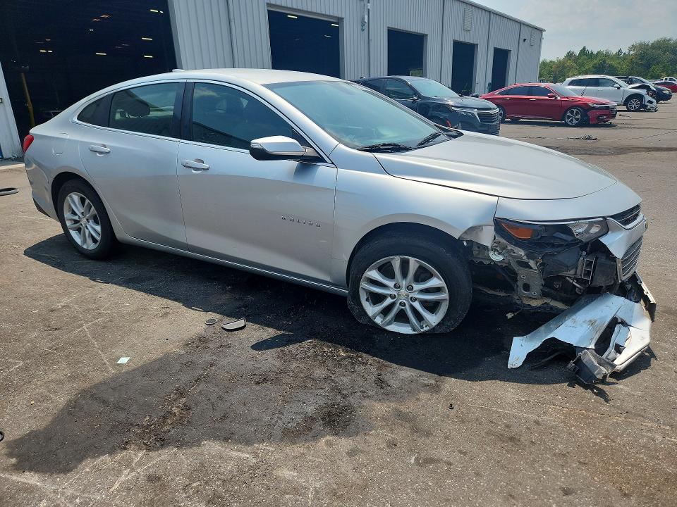 63052236 :رقم المزاد ، 1G1ZD5ST9JF133590 vin ، 2018 Chevrolet Malibu مزاد بيع