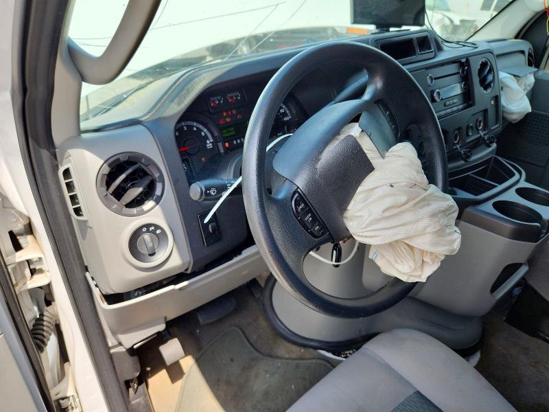 85987065 :رقم المزاد ، 1FBSS3BL6EDB03651 vin ، 2014 Ford Econoline مزاد بيع