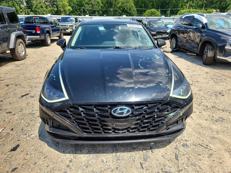 59649196 :رقم المزاد ، 5NPEL4JA2LH057447 vin ، 2020 Hyundai Sonata مزاد بيع