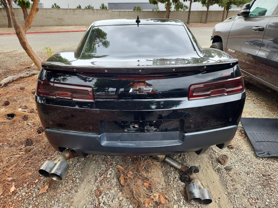 59180216 :رقم المزاد ، 2G1FK1EJ7F9303098 vin ، 2015 Chevrolet Camaro مزاد بيع