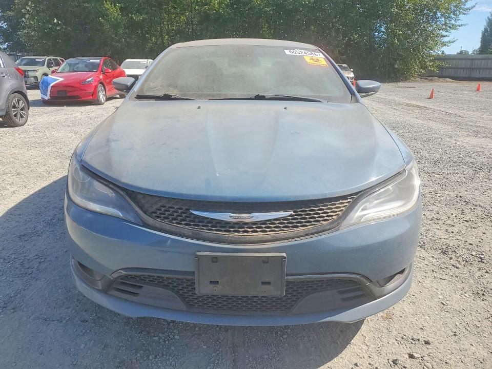 60524586 :رقم المزاد ، 1C3CCCBB9FN660736 vin ، 2015 Chrysler 200 مزاد بيع