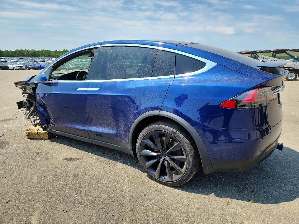 Продажа на аукционе авто 2020 Tesla Model X, vin: 5YJXCBE2XLF233529, номер лота: 59822636