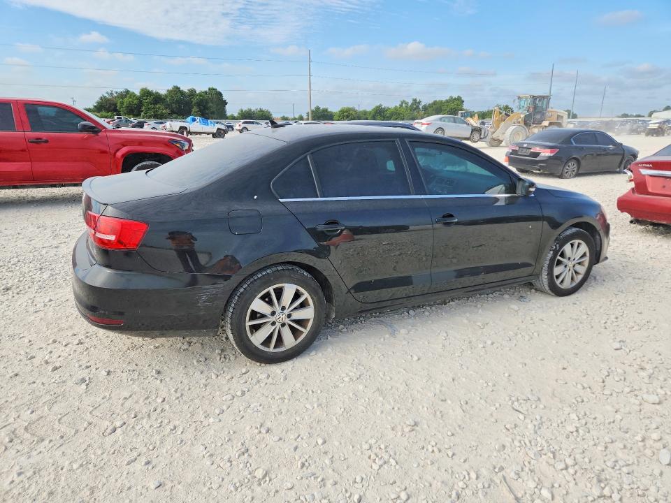 59002166 :رقم المزاد ، 3VWD07AJ1FM297171 vin ، 2015 Volkswagen Jetta مزاد بيع
