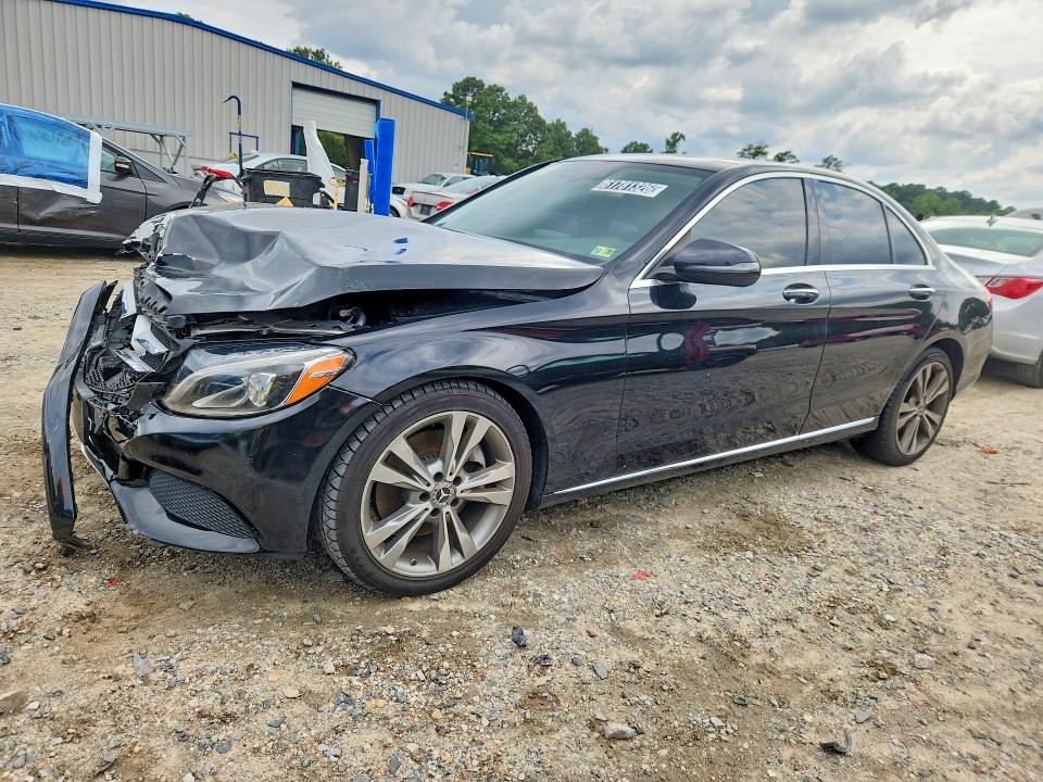 Продажа на аукционе авто 2017 Mercedes-benz C, vin: 55SWF4JB8HU219736, номер лота: 61781326