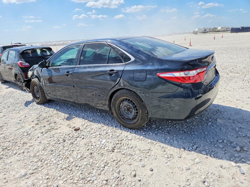 62539986 :رقم المزاد ، 4T1BF1FK4HU617648 vin ، 2017 Toyota Camry مزاد بيع