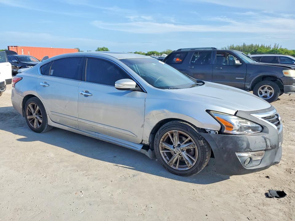 Aukcja sprzedaży 2015 Nissan Altima, vin: 1N4AL3AP9FC211820, numer aukcji: 62403186