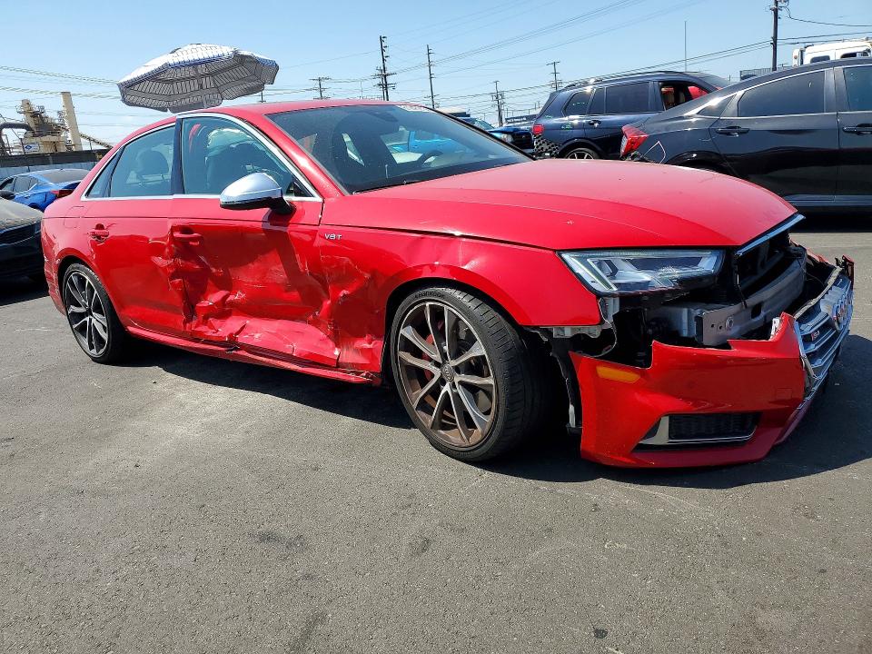 2018 Audi S4 მანქანა იყიდება აუქციონზე, vin: WAUC4AF43JA001332, აუქციონის ნომერი: 61243976