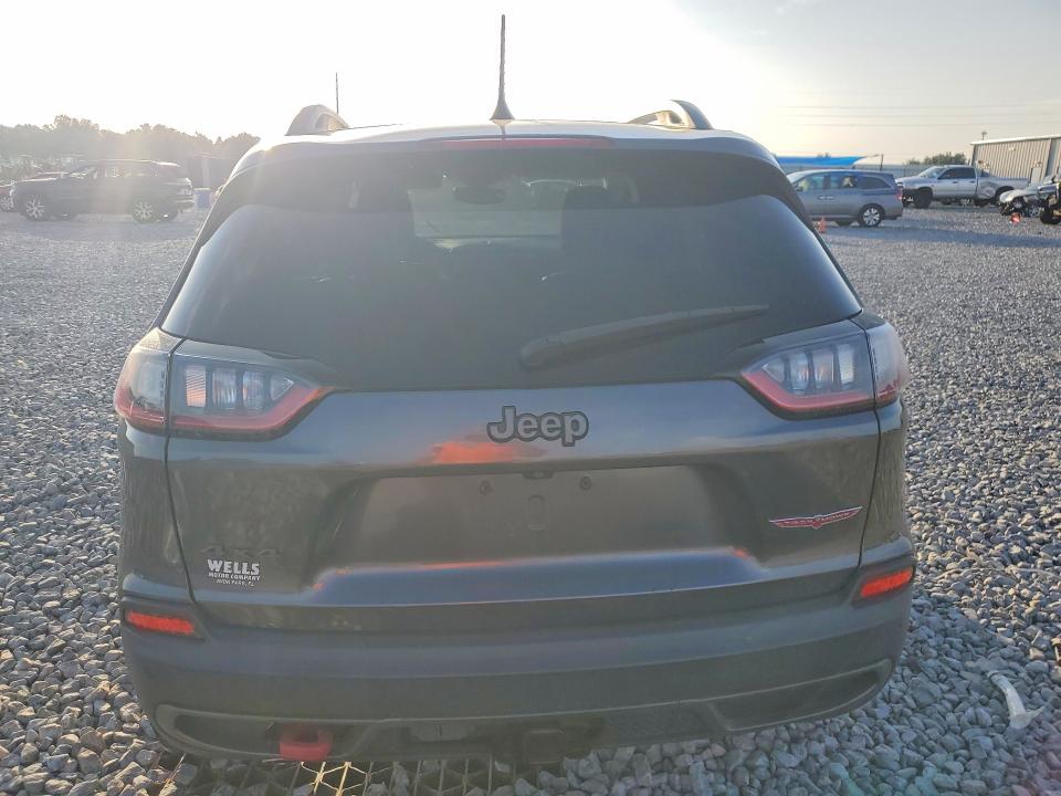 2020 Jeep Cherokee მანქანა იყიდება აუქციონზე, vin: 1C4PJMBXXLD513038, აუქციონის ნომერი: 59674026