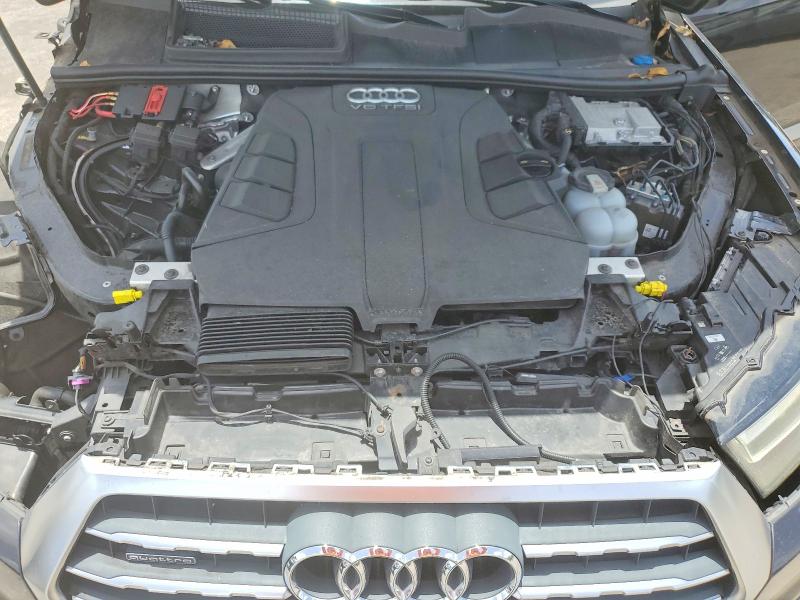 60550006 :رقم المزاد ، WA1LAAF71HD049632 vin ، 2017 Audi Q7 مزاد بيع