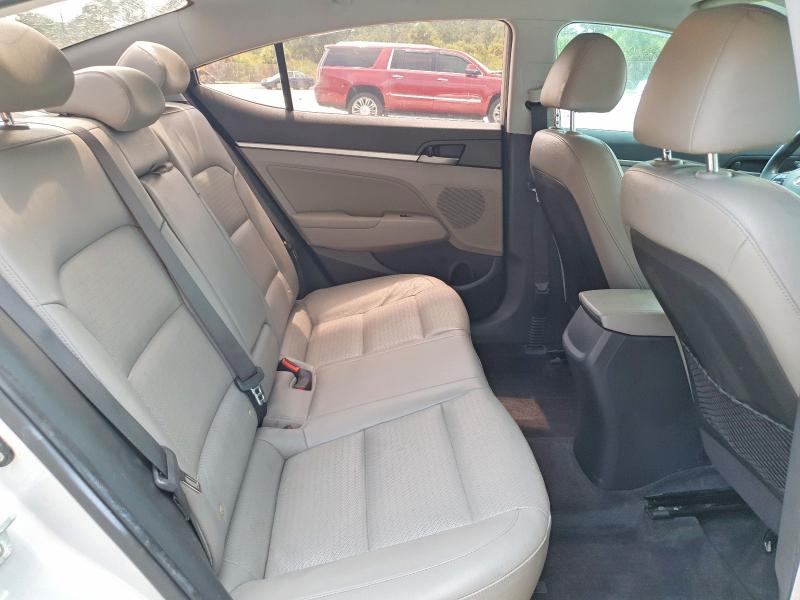 2017 Hyundai Elantra მანქანა იყიდება აუქციონზე, vin: KMHD84LF9HU223865, აუქციონის ნომერი: 63491766