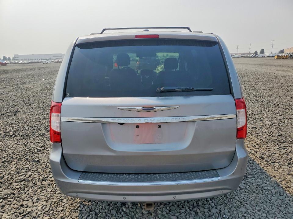 2013 Chrysler Town & Country მანქანა იყიდება აუქციონზე, vin: 2C4RC1CG6DR818373, აუქციონის ნომერი: 61818186