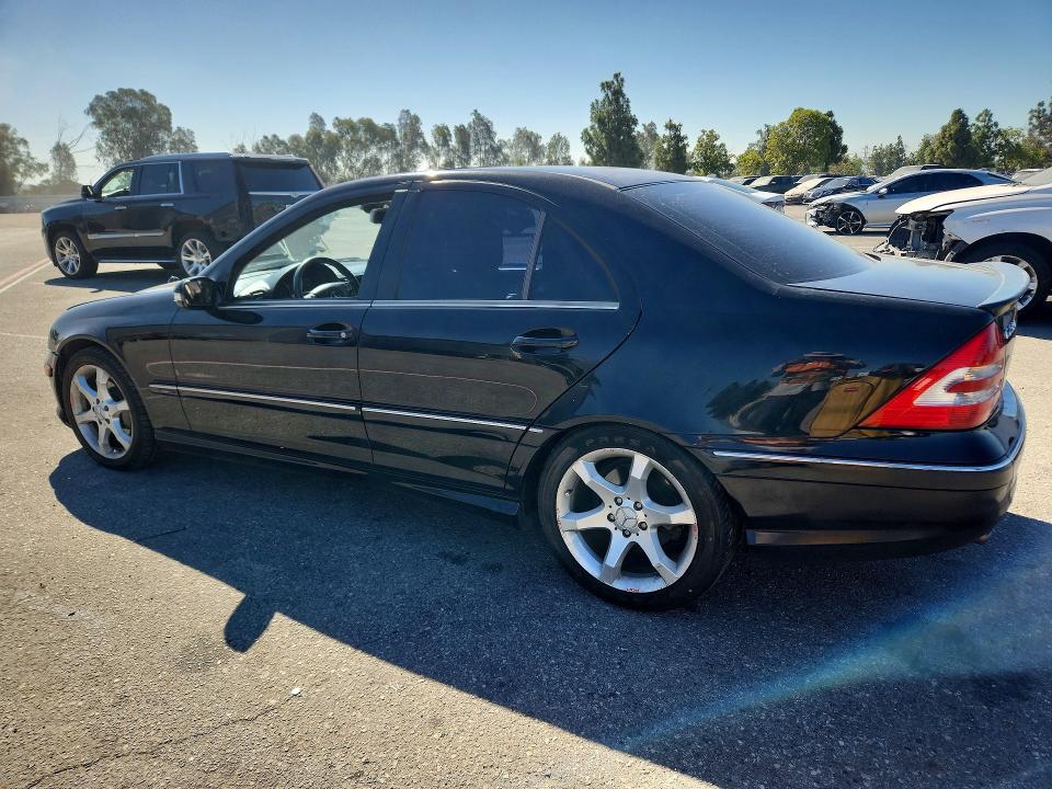 60331046 :رقم المزاد ، WDBRF52H37F926128 vin ، 2007 Mercedes-benz C مزاد بيع
