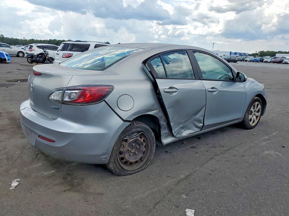 2013 Mazda 3 მანქანა იყიდება აუქციონზე, vin: JM1BL1U76D1809872, აუქციონის ნომერი: 61090626